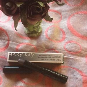 Mary Kay Eye Glimmer in Disco